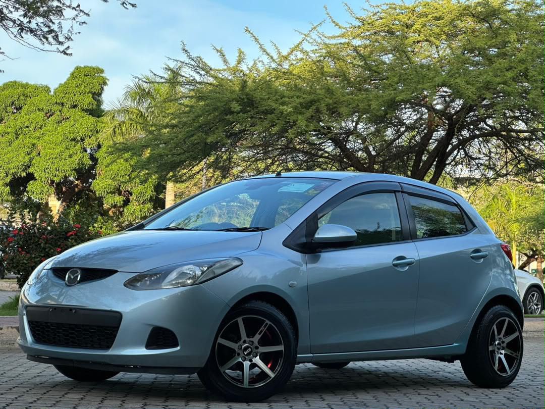 MAZDA DEMIO thumbnail 5